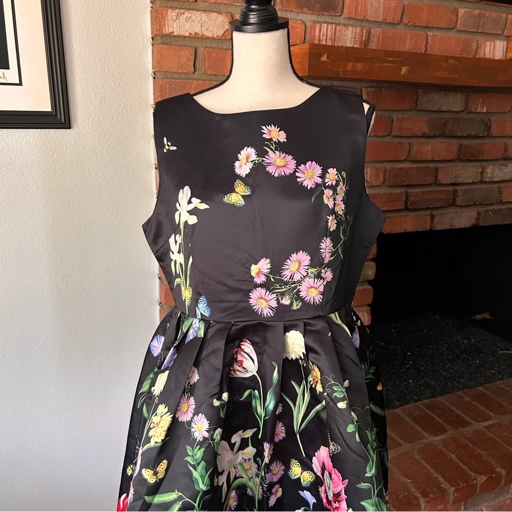 NWT Dalia MacPhee Cascading Floral Midi Dress in Black Sz L - Picture 4 of 9